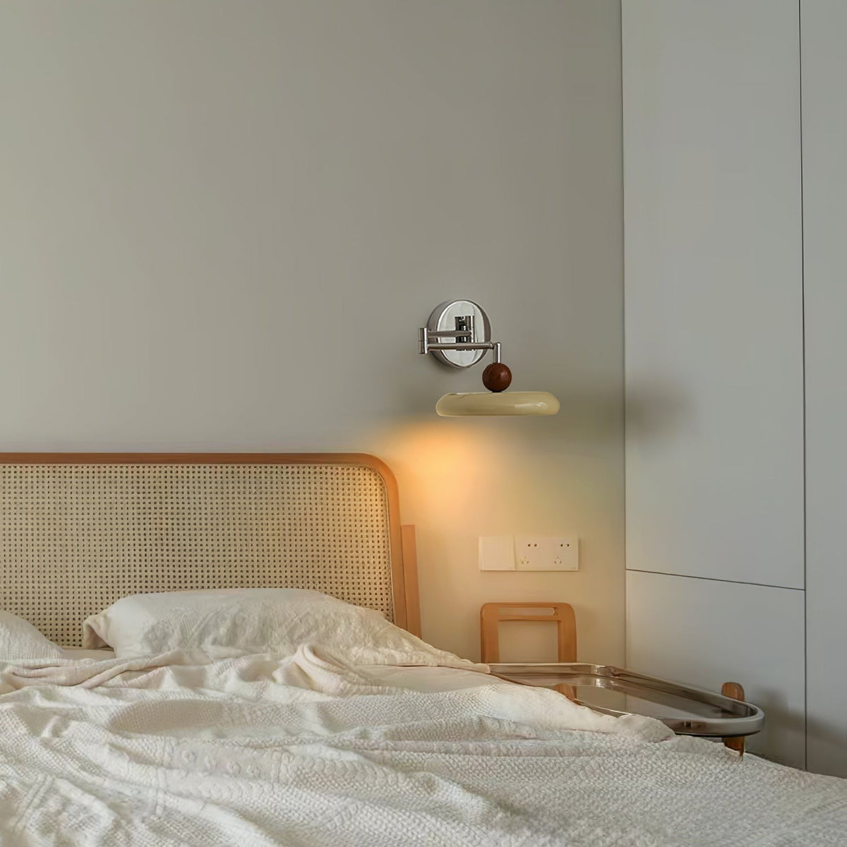 Arc Disc Swing Wall Light