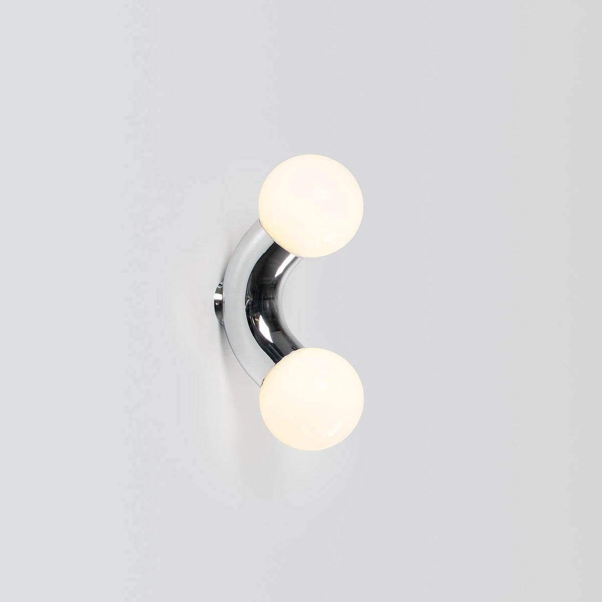 Arcadia Globe Wall Light