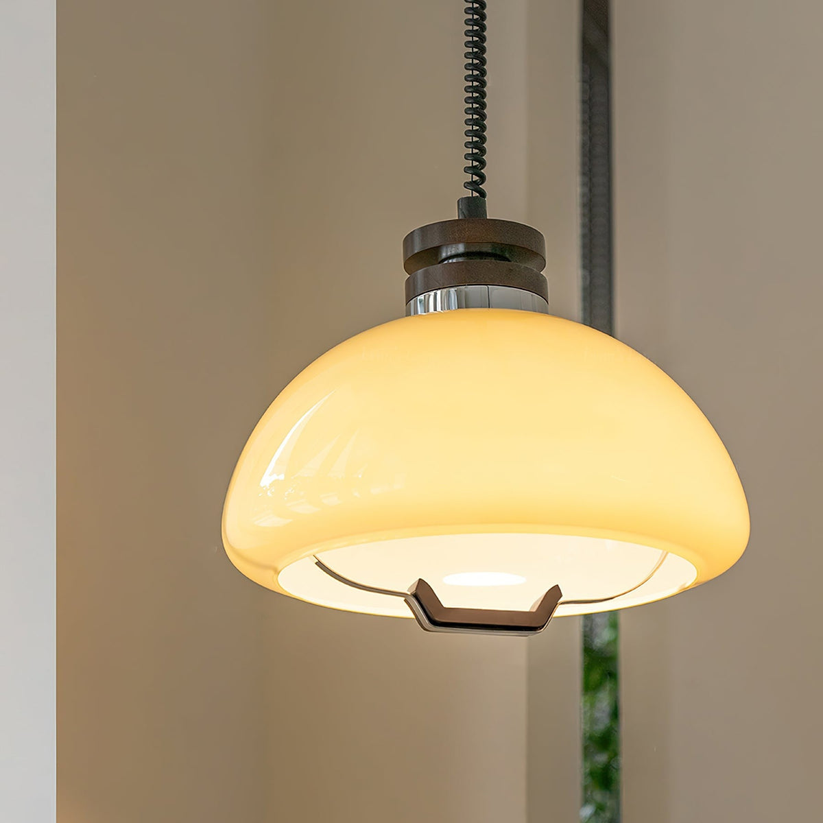 Bauvera Dome Pendant Lamp