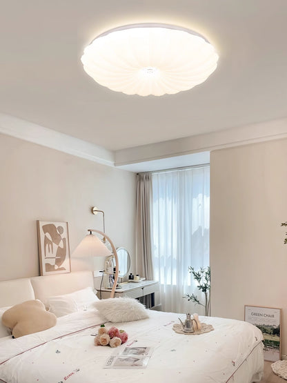 Lunaris Shell Flush Mount Ceiling Light