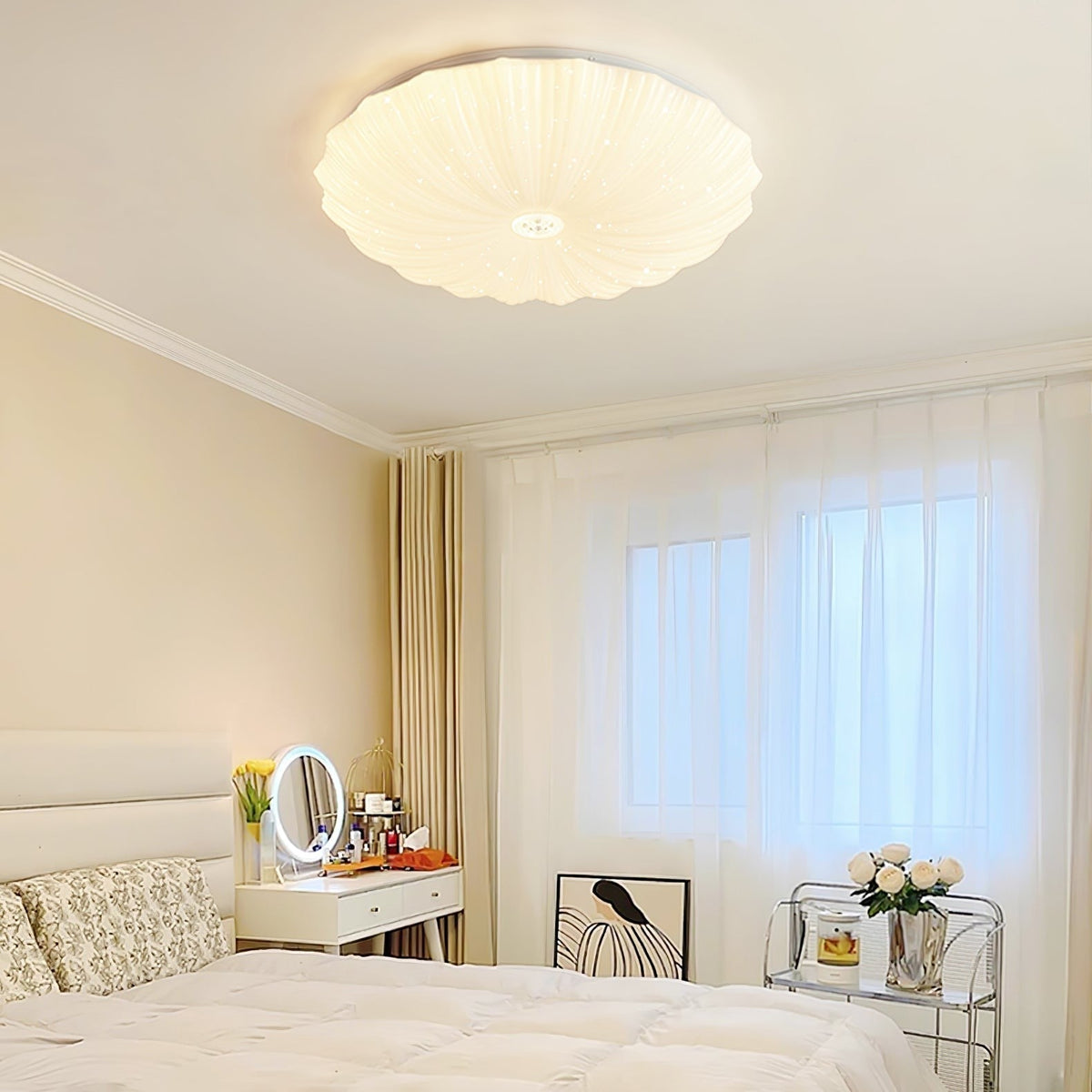 Lunaris Shell Flush Mount Ceiling Light