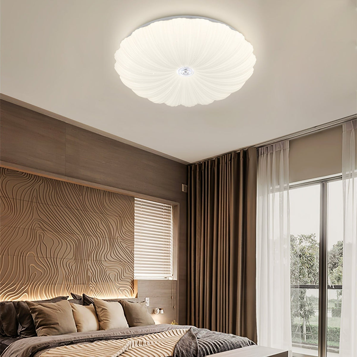 Lunaris Shell Flush Mount Ceiling Light